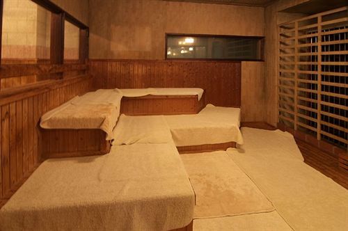 高松黄金时代旅馆（男性专用）酒店 外观 照片
